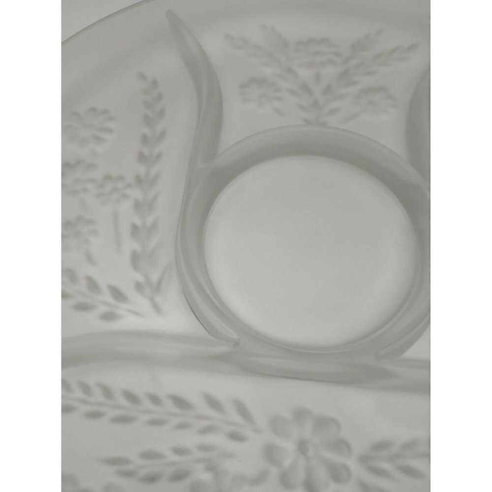 Vintage Large Frosted Glass Carved Flowers & Leaves 4 Slots Tray Serving Platter - Picture 7 of 9